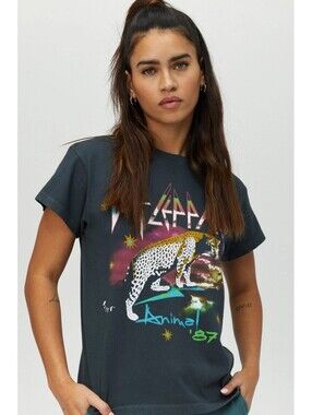 Def Leppard Shirt Women’s XS Grey 1987 Retro Tour Graphic Daydreamer USA Made